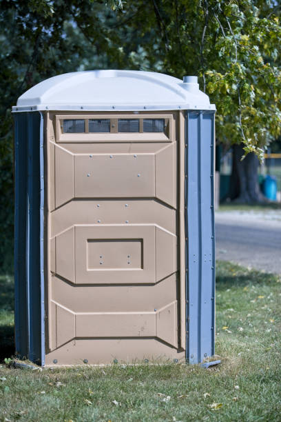 Best Luxury portable toilet rental  in Iowa Colony, TX